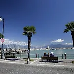 Incantevole In Con Piscina Apartment